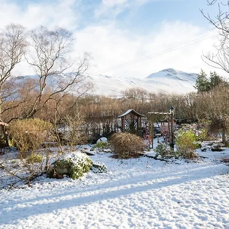 3 Bed In Newlands Valley Sz345 Отель